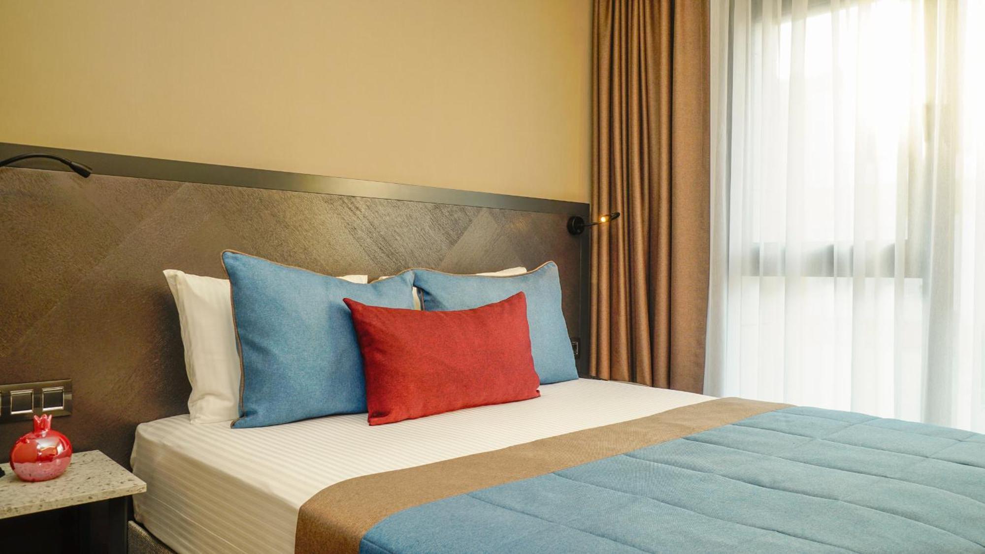 Rudis Hotel Narlidere Extérieur photo